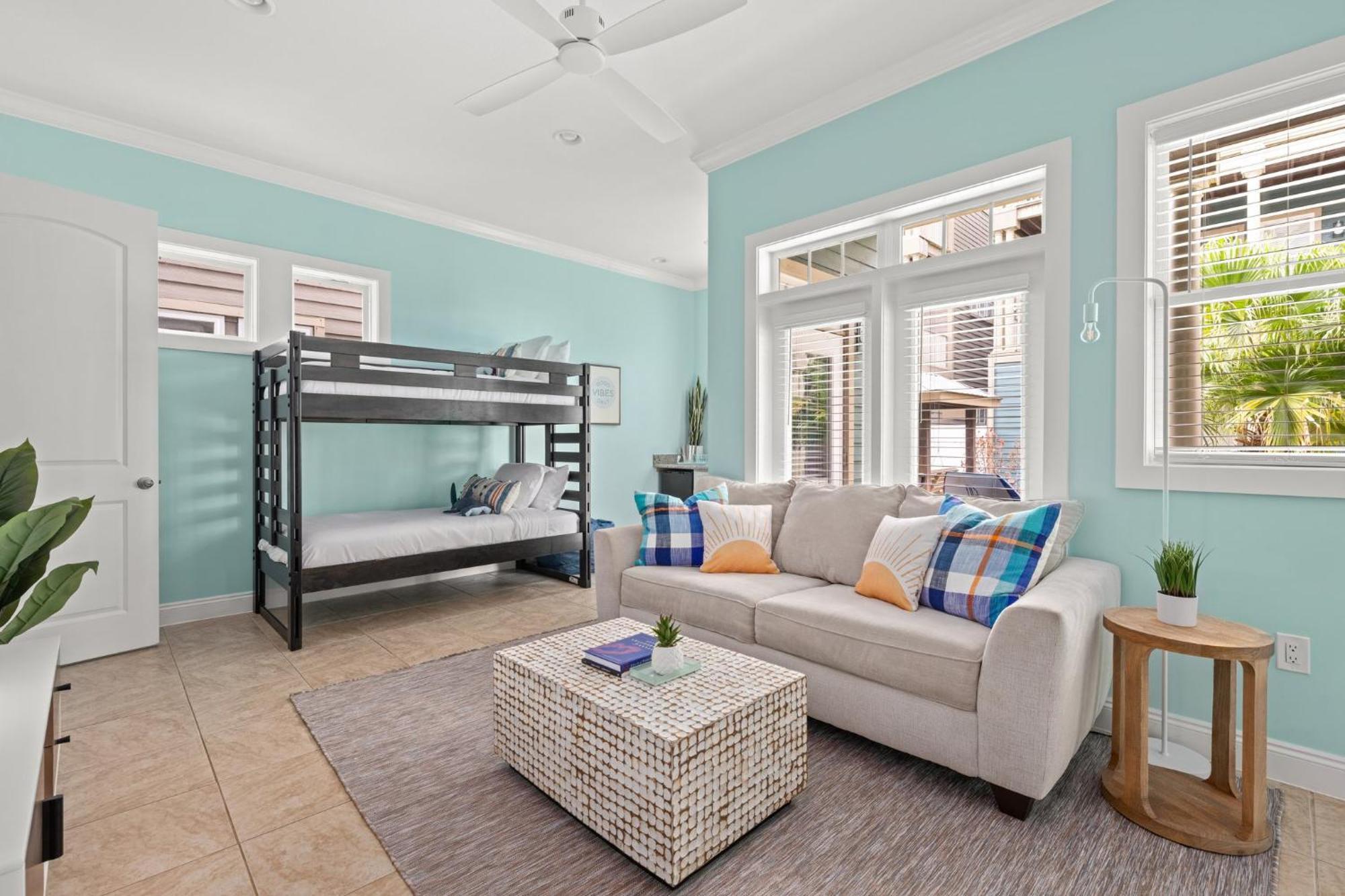Crescent Moon Palace - A Luxury Home With Pool, Parking, Just Steps To The Beach Panama City Beach Esterno foto