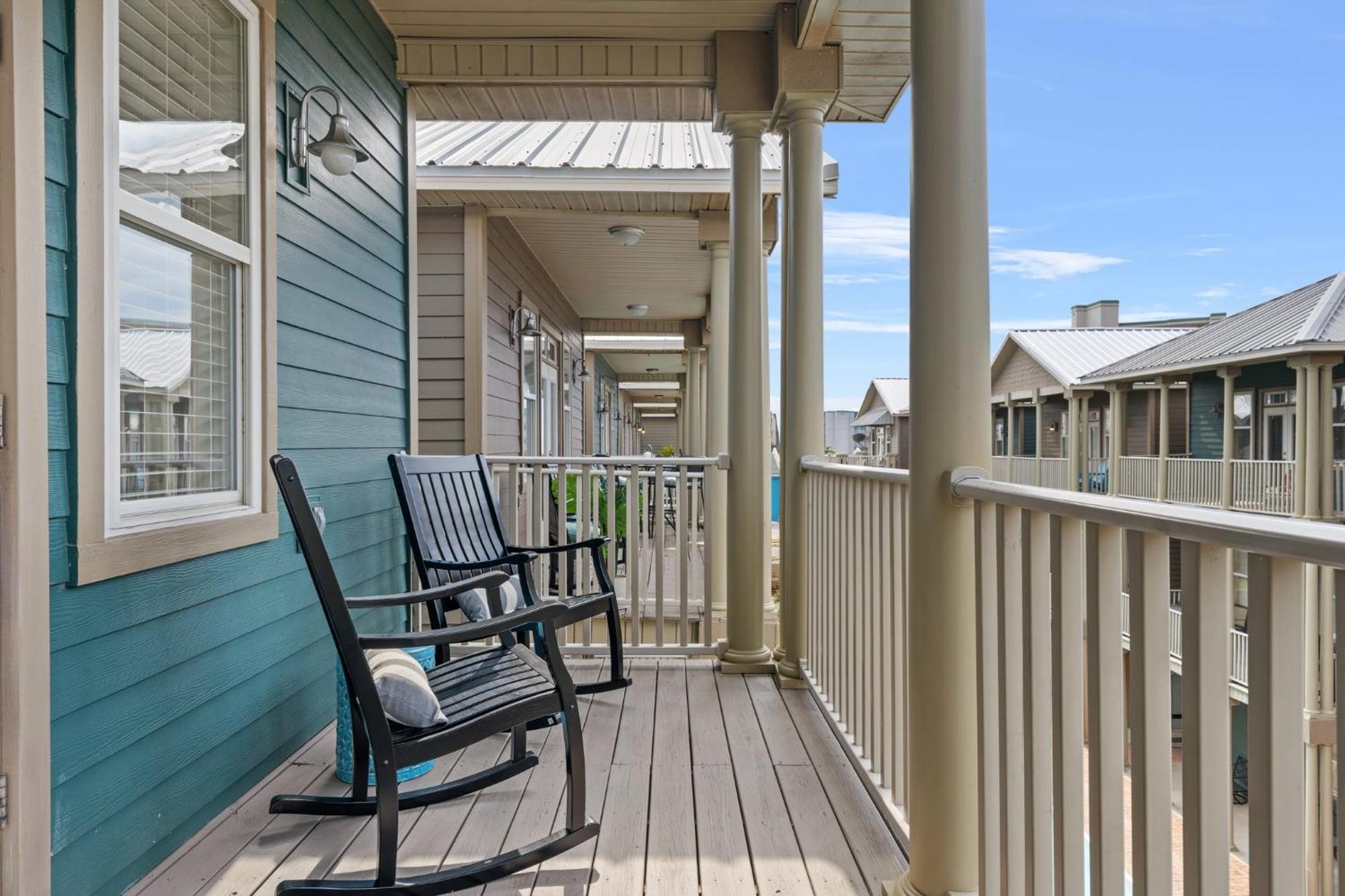 Crescent Moon Palace - A Luxury Home With Pool, Parking, Just Steps To The Beach Panama City Beach Esterno foto
