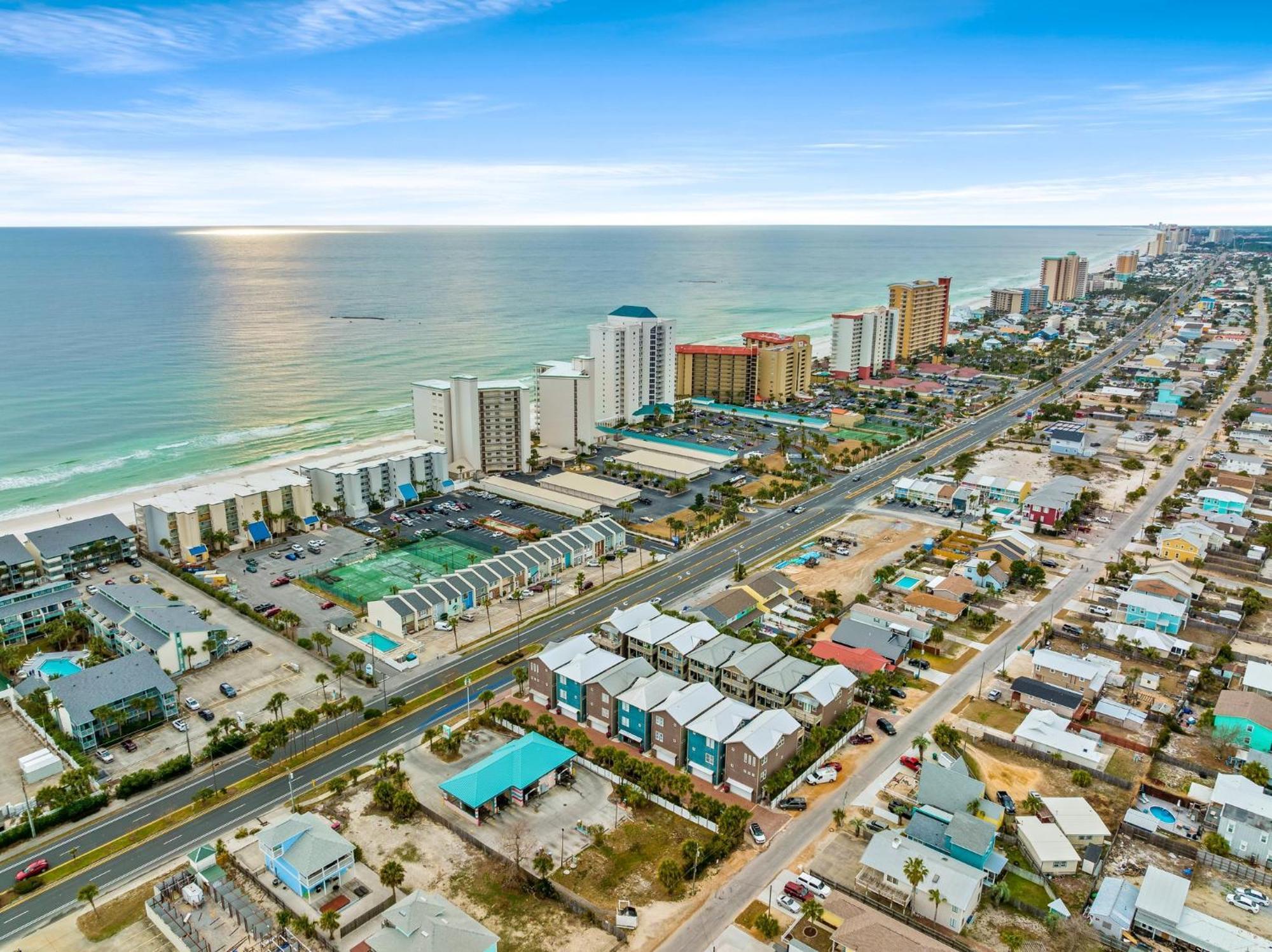 Crescent Moon Palace - A Luxury Home With Pool, Parking, Just Steps To The Beach Panama City Beach Esterno foto